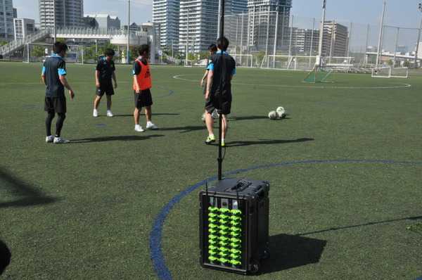 アディダス miCoach eliteの発表デモ