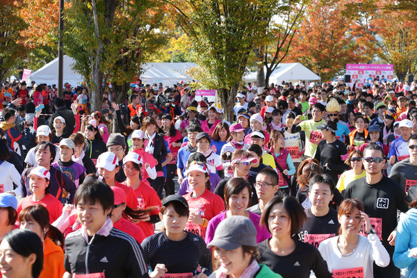 200種類以上のスイーツが並ぶ「スイーツマラソンin千葉」締切間近、東京大会は受付中