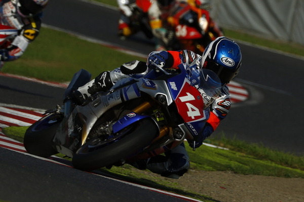 2015鈴鹿8耐SSTクラスで優勝した「team R1 & YAMALUBE」YZF-R1M。