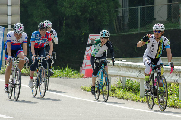 シンガーソングライターの水越ユカ、100kmの北上フォンドを完走（ツール・ド・東北2015）