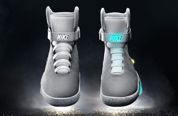 ナイキ、バック・トゥ・ザ・フューチャーを現実に！自動で靴ひもが閉まる「THE 2015 NIKE MAG」発表