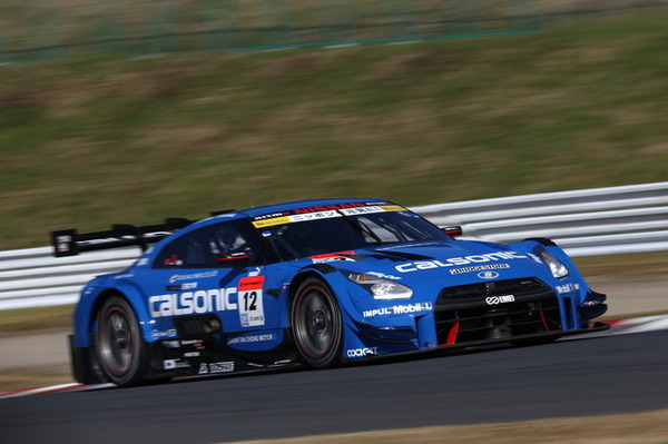 #12 日産GT-R