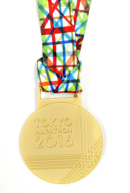 東京マラソン2016、完走メダルデザインとフィニッシュ地点変更を発表
