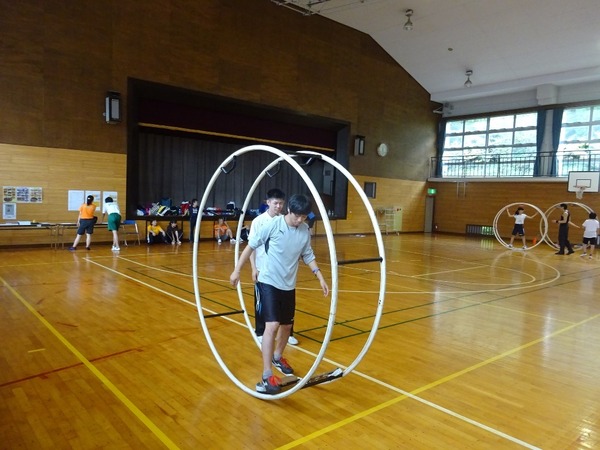 【やってみた】ラートに挑戦…輪の中に入って非日常を体験