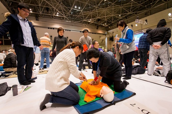 東京マラソン2016に向けて「普通救命講習会～身につけよう応急手当～」が開催