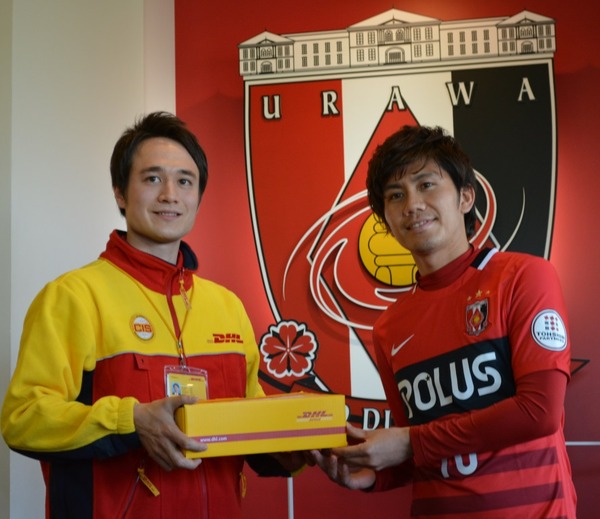 浦和レッズ、DHLジャパンとトップパートナーシップ契約を更新