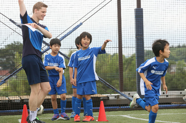 川島永嗣がアンバサダーのサッカースクール、横浜元町に開校