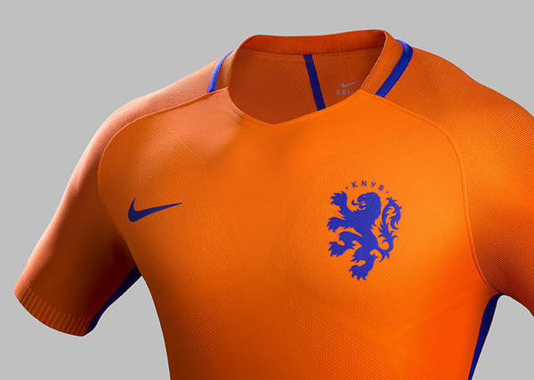 ナイキ、伝統的な価値観を表現した「オランダ代表フットボールキット」