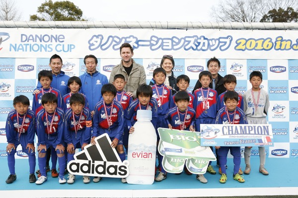 U-12サッカー大会「ダノンネーションズカップ」日本予選、ヴァンフォーレ甲府が優勝