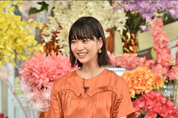 新アシスタントの森川葵(C)TBS