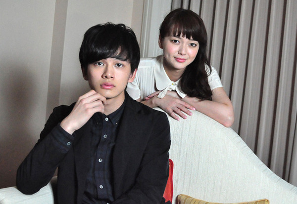 北村匠海、多部未華子『あやしい彼女』／photo：Naoki Kurozu