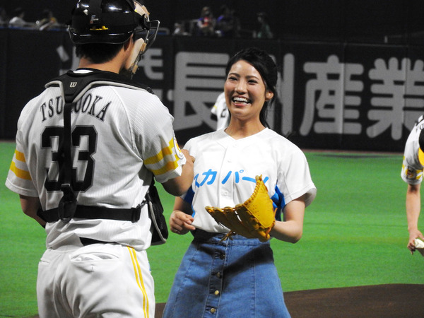 倉持明日香、プロ野球4試合を同時視聴「父にびっくりされます」