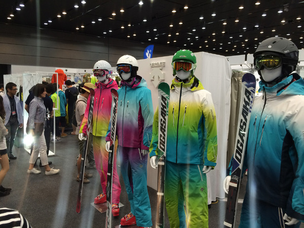 スキー用品の展示会「SKI FORUM 2016」が新宿で開催