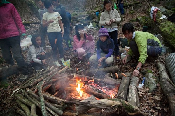 「みんなで協力してキャンプができた」コールマンが子どものための自然体験イベント開催