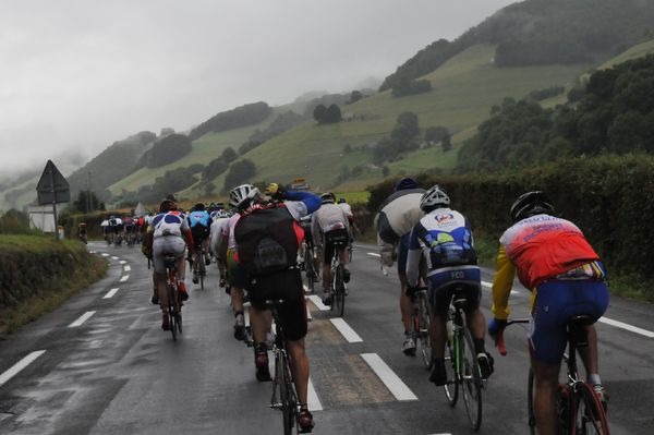 　09年に国内外で開催される自転車レースやイベントなどの日程を掲載した「大会・イベントカレンダー」が更新されました。
　各イベントの内容（カテゴリー）、開催日や開催地、募集期間などがひと目で分かるとともに、興味のあるイベントがあれば直接大会ホームページ