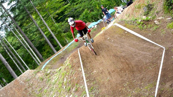 八ヶ岳に自転車競技レジャーパークYBP