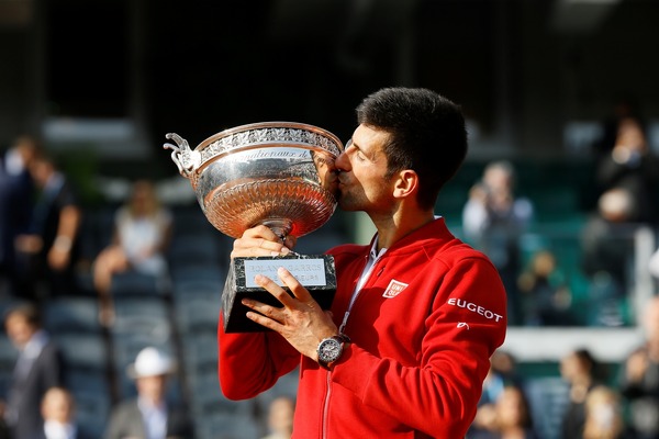 ジョコビッチ、全仏オープン優勝…生涯グランドスラム達成