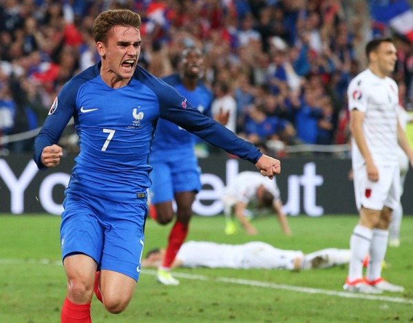 フランス、2試合連続の劇的弾…EURO16強入り（c）Getty Images