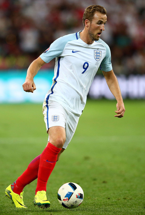 サッカーイングランド代表のハリー・ケイン 参考画像（2016年6月11日）