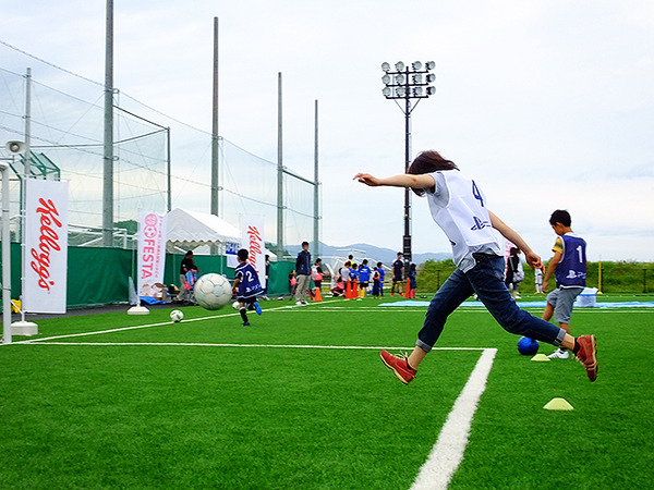 サカママフェスタin福島（いわき市・新舞子運動場）で開催されたウイトレ親子サッカースクール