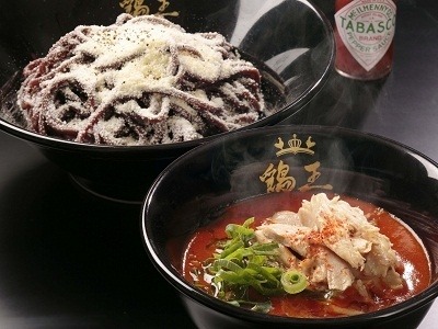 鶏王けいすけ「ココアのつけ麺 とま鶏白湯」