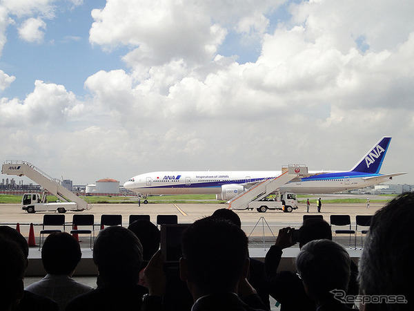 8月24日午前、羽田空港に到着したリオ発フランクフルト経由チャーター機、ANA JA781A