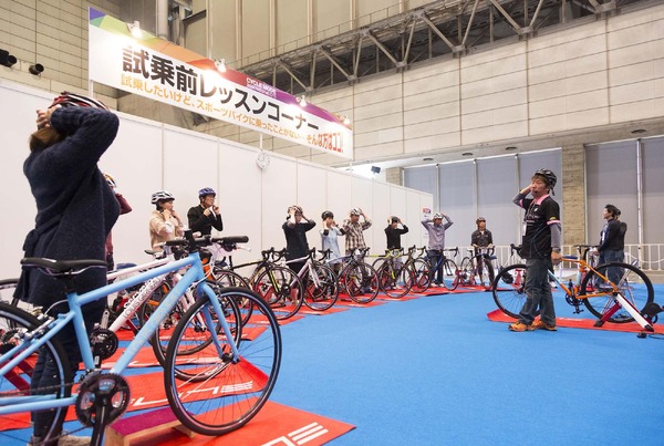 スポーツ自転車フェスティバル「サイクルモード」が幕張メッセで11月開催