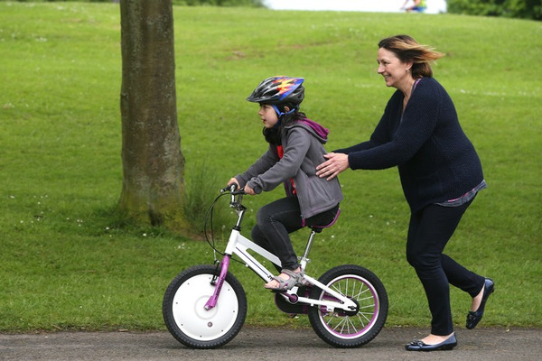 子供用自転車ジャイロバイク