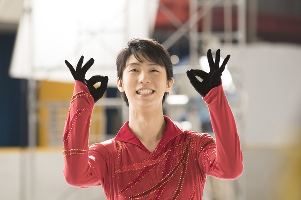 浅田真央と羽生結弦、滑らかな演技で美味しさを表現…ガーナミルクチョコレートCM