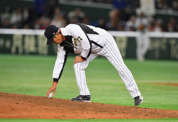 侍ジャパンのピッチングコーチを務める権藤博 参考画像（2016年11月10日）