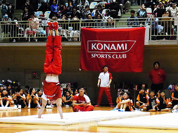 あつまれ運動塾キッズ！コナミスポーツクラブ体操競技部 スペシャル体操教室（コナミスポーツクラブ本店,11月27日）