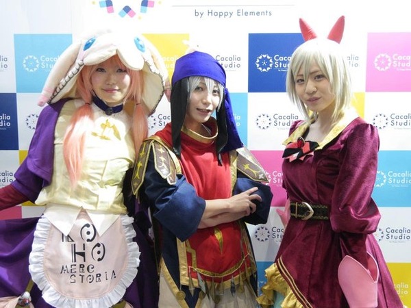【コミケ91】企業ブースを彩った美女たちを写真100枚でお届け！