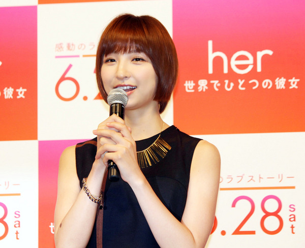 篠田麻里子／『her／世界でひとつの彼女』トークイベント