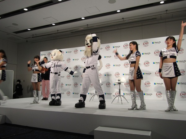 メットライフ生命が西武ドームの命名権取得 契約締結発表会見（2017年1月16日）