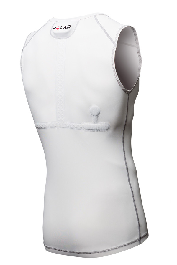 心拍計を装着できるインナーウェア「Polar Team Pro Shirt」4月発売
