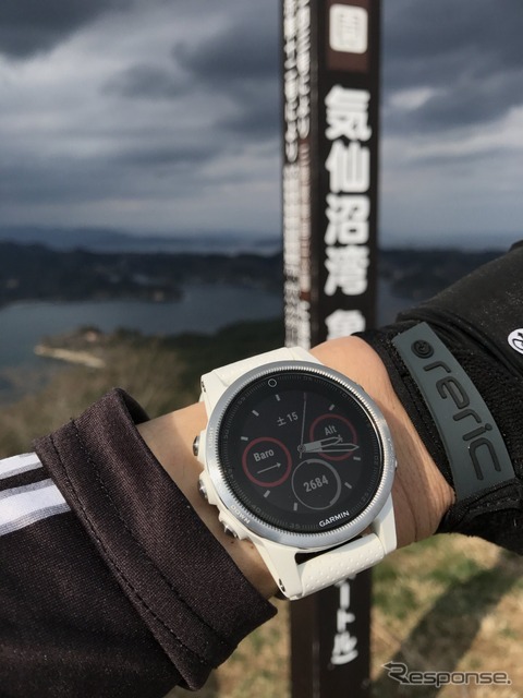 気仙沼大島の最高峰、亀山に登頂。高度計や気圧計はサイクリングや登山、ハイキングに便利
