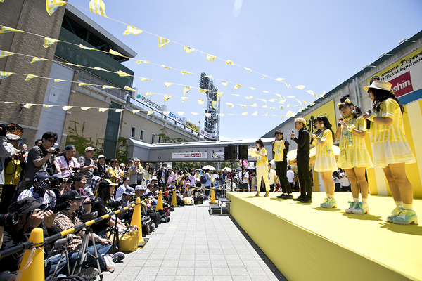 阪神タイガース女性ファンが集合！「TORACO DAY」に約5万人が参加