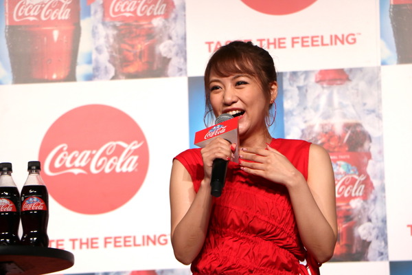 高橋みなみがコカ・コーラのサマーキャンペーン発表会に登壇（2017年6月19日）