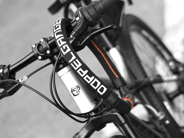 視覚的な盗難抑止効果を持つ自転車用「ダイヤルコンボファットロック」発売