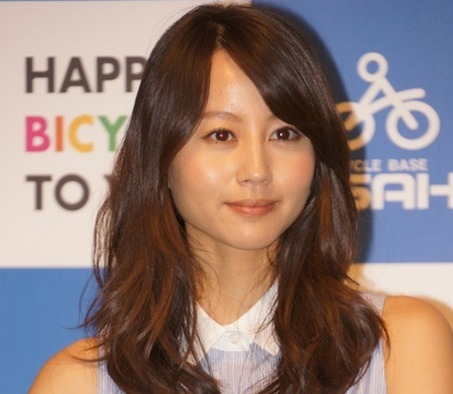 堀北真希、あさひの新CMに出演…「自転車の風、気持ちいい」