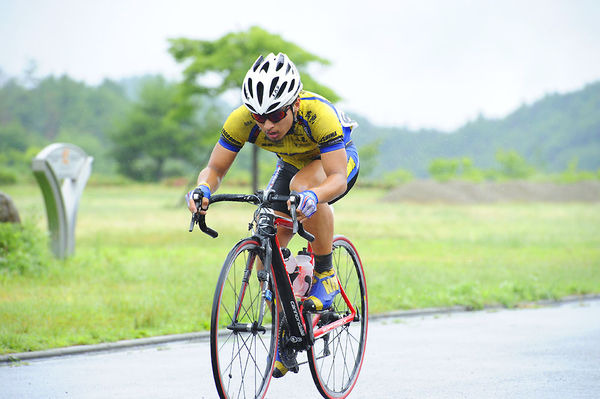 　ロードレースの全日本選手権は6月26日に広島県三原市の県立中央森林公園で開催され、U23クラスで鹿屋体育大の山本元喜が優勝した。ジュニアは大分・別府商高の池部壮太が、U17は湘南ベルマーレコムレイドの内野直也が優勝した。27日にはエリート男子と女子の個人ロー