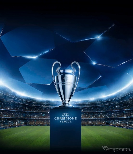 UEFAチャンピオンズリーグ トロフィ展示