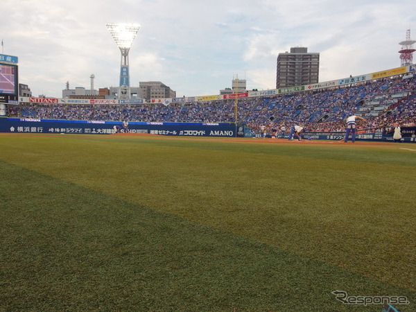 TOYOTA☆横浜トヨペットナイターPresented by 横浜トヨペット 横浜DeNAベイスターズ vs 広島東洋カープ戦