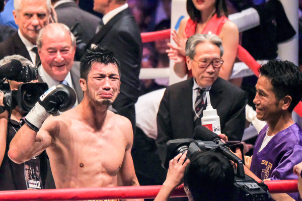 村田諒太がWBA世界ミドル級新チャンピオンに（2017年10月22日）