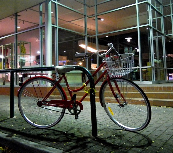 自転車のある風景