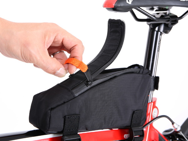 分別収納できる自転車用バッグセット「トリプルストレージフレームバッグ」発売