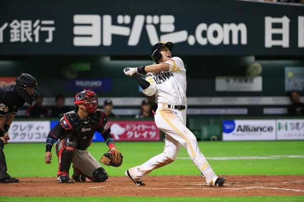 プロ野球12球団が行う公式戦をJ:COMが生放送