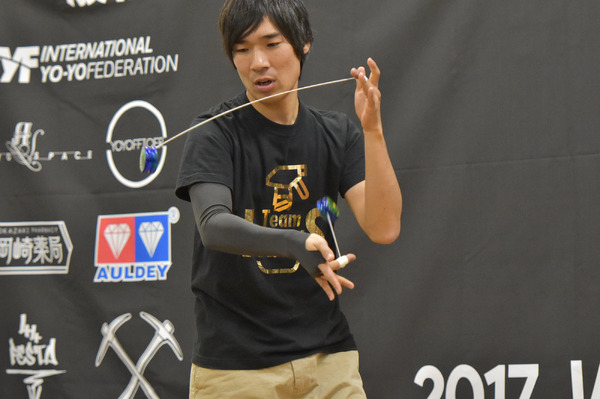 競技ヨーヨーの日本チャンピオンを決める「全日本ヨーヨー選手権」開催