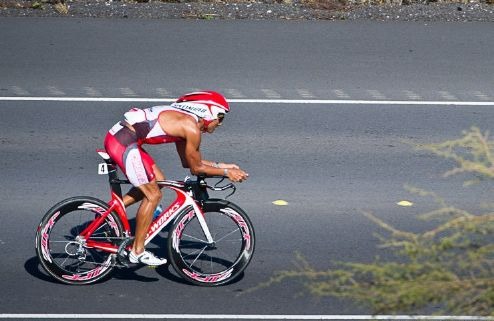 　米国の自転車メーカー、スペシャライズド社が5月14・15日に神奈川県横浜市で開催されるトライアスロン世界選手権シリーズ横浜大会にスペシャライズド選手団を派遣
する。同大会は、世界7カ国を転戦するトライアスロン世界選手権のシリーズ大会のひとつで、2年ぶりに横