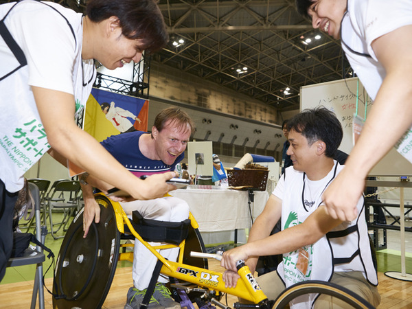 車いすバスケやウィルチェアーラグビーが体験できる「i enjoy ! パラスポーツパーク」開催